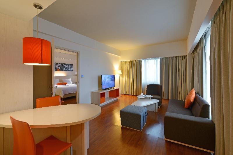 Harris Hotel & Conventions Ciumbuleuit Bandung Dış mekan fotoğraf